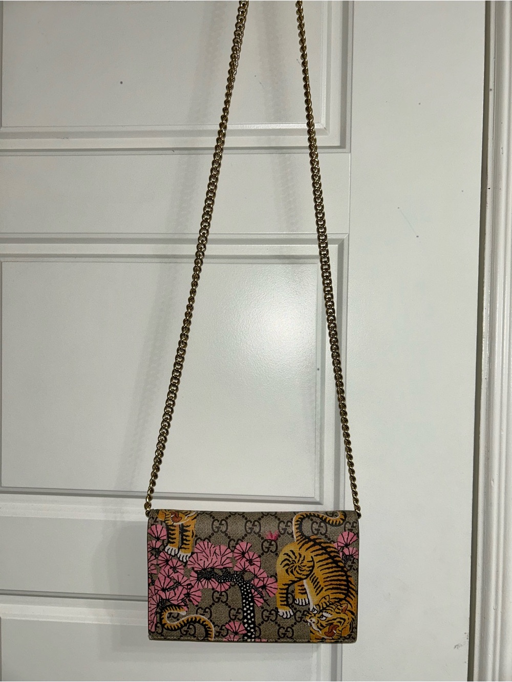 Gucci Pink & Tan Tiger Print Chain Crossbody Bag